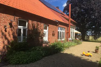 Image de Rheiderland - Grand appartement sur terrain semblable à un parc près de Dollard