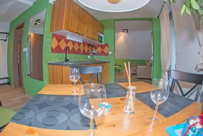 Appartements Helena *** - app no. 5; vue sur la montagne - deux balcons; confort; moderne