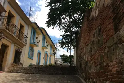 Image de Casa La Joya dans le centre-ville de l'église de Santo Domingo
