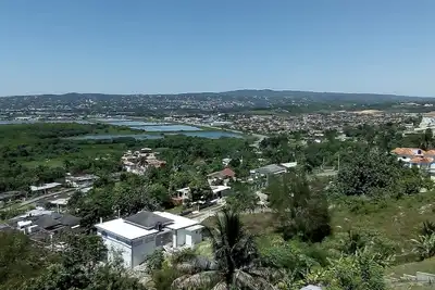 Image de Maison de rêve qui accueille toute belle vue sur la ville de Montego Bay et navires de croisière