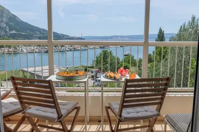 Image de Beau grenier sur la mer et la rivière coust, vue mer panoramique