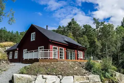 Image de Nouveau, grand chalet familial, avec de superbes vues, dans un environnement rural