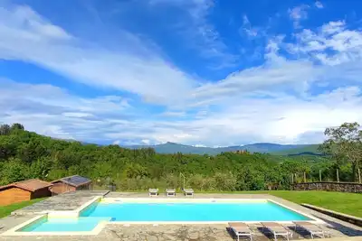 Ancienne propriété avec jardin, piscine privée, Wifi gratuit, entre Florence et Arezzo
