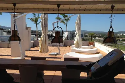 Image de Penthouse super luxe avec terrasse 1600m. q vue sur la mer à Marina Botafoch