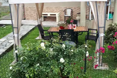 Image de Casa Lilly est sur une colline près des 5 terres