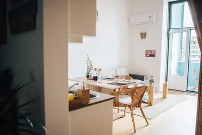 Brand New Loft au coeur de Porto - à quelques minutes à pied du centre ville