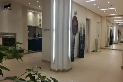 Image de Sofia South Park appartement- massif, propre, moderne!