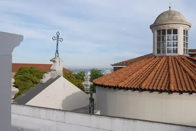 Image de Large Loft Lumineux Ă Largo Corpo Santo, Chiado, 2br, Ac et Vue