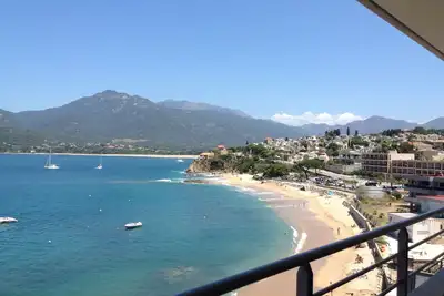 Superbe Appartement Climatise Sur La Plage   Vue Paradisiaque   Pieds Dans L'Eau