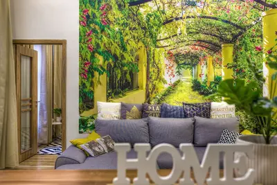 Image de Top location, nice, comfortable 2 Br, 2 pers  in party zone  metro2 metro4