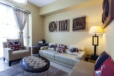 Image de Élégant 56 m2 - Condo 1 chambre avec balcon @ Greenbelt Makati