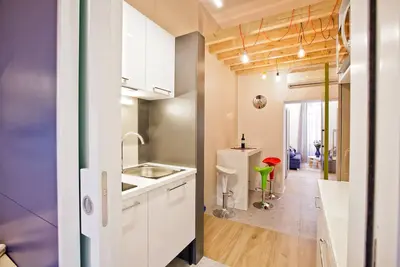 Image de Maison moderne de luxe avec une douche incroyable sur la plage à proximité du palais de Dioclétien