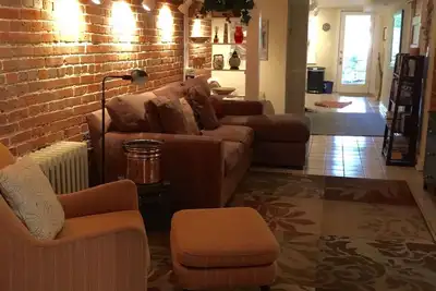 Image de Incroyable appartement avec espace extérieur, idéalement situé, avec un accès facile à tous les Dc