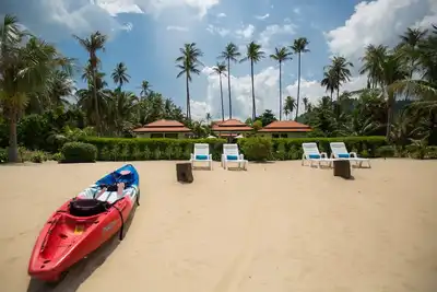 Image de Front de mer, superbe environnement, piscine privée et personnel