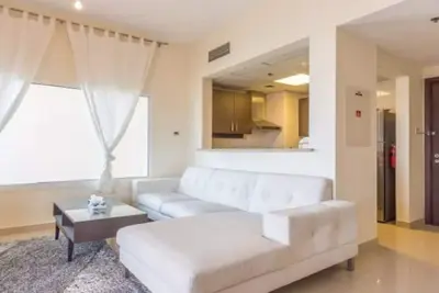 Image de Beau et entièrement meublé appartement de 2 chambres