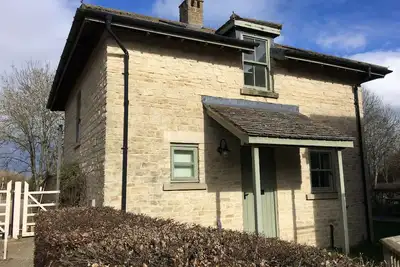 Image de Jess Cotswolds Cottage avec activités, lacs et spa
