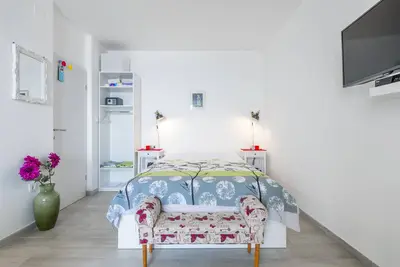 Image de Appartements Fm au 10ème étage avec belle vue sur les îles et la mer - Tout Neuf