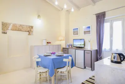 Image de Appartement Iolanda, Ă 20m de la promenade du bord de mer Iun P0164