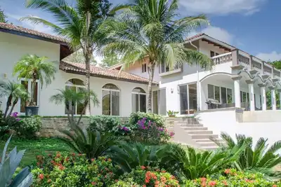 Image de Meilleur rapport qualité / prix 3b / 3. 5bt maison en bord de mer dans le complexe de Guacalito avec piscine privée
