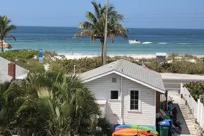 Image de Spécial mai / juin - vue sur la plage / le golfe, piscine, terrasses, kayak, PaddleBoard, foyer, Wifi