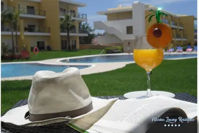 Appartement neuf 2 chambres avec piscine et magnifiques espaces verts