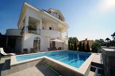 Image de Villa Veprina avec vue sur la mer Kvarner