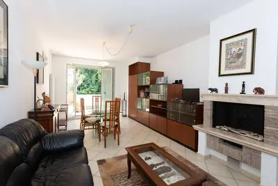 Image de Charmant appartement avec terrasse et vue sur la mer