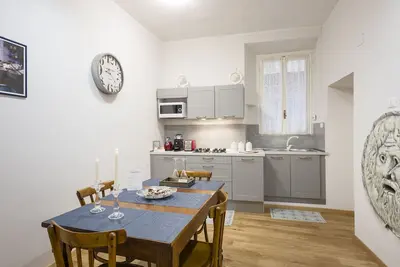 Image de Appartement Fontaine de Trevi avec la vérité de la bouche dans le centre-ville!