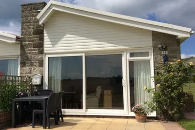 Image de Bungalow 2 chambres idyllique en bord de mer avec de belles vues, Wifi gratuit inclus