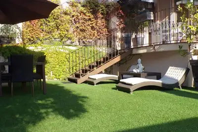 Image de Centre, très bel apt-villa, 4 chambres, 700m Croisette, ideal congrès, vacances