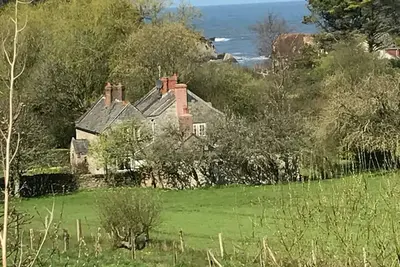 Image de Historical Chapel Cottage. Professional Tennis Court, sea views, 2 mins to beach