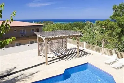 Image de West End Pool & Amazing Views 2 Br / 2 Ba Condo Enjoy the Trade Winds Vacate Well
