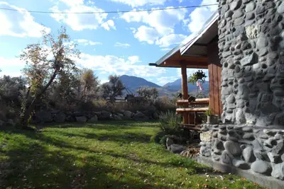 Image de Belle vue sur la montagne avec Trout Creek façade! Dix Miles de Yellowstone!