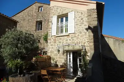 Image de Appietto, maison de caractère près d'Ajaccio en Corse. \"Entre mer et maquis\"