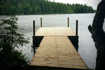 Image de Journal au bord du lac construit en 2016!