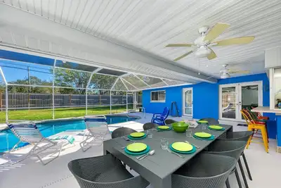 Image de Maison spacieuse - Courte distance en voiture de la plage # 1 - Siesta Key