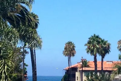 Image de La Jolla Shores 'Ocean Breeze Getaway', grand patio, vue partielle sur l'océan, couchers de soleil