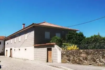 Image de Maison de vacances spacieuse et confortable près de la plage