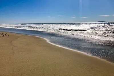 Image de Oxnard Beach abrite deux lots de sable!