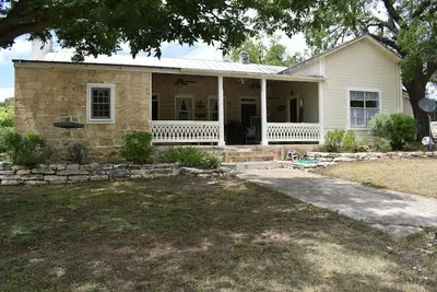 Image de Ava Haus Suite. <br>3 minutes de la rue Main! <br>Voir nos 3 autres locations Ava Haus. <br>. <br>