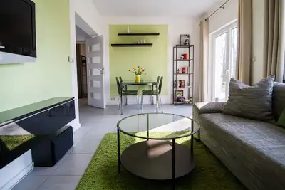 Image de Appartement nouvellement construit (dans un endroit calme, bien desservi par les transports, parking gratuit