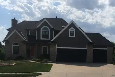 Image de Parcours de golf de luxe à la maison. Les 5 étoiles les plus recommandées à Omaha