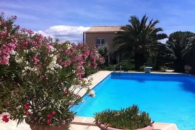 Image de La Belle Scribote - Waterside Villa avec vue magnifique sur Étang Et Sète