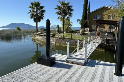 Image de 25% de rabais par semaine 10% de rabais sur 3 nuits jusqu'en mai 2020<br>Maison luxueuse sur Point!