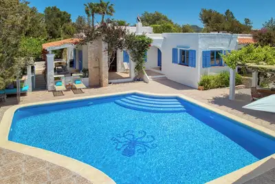 Image de Belle villa avec grande piscine pour 8 personnes. San Jose.