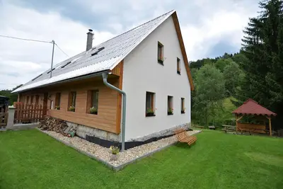 Image de Gîte confortable à Liberec avec sauna