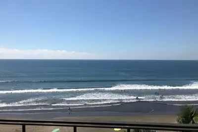 Image de Luxe 3 chambres / 3. 5 condo de bain sur la plage au coeur de Jaco