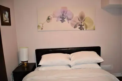 Image de Bel et spacieux appartement de deux chambres