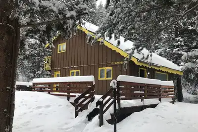 Image de Rénové! 5 min des pistes de ski de Breckenridge! Randonnée à l'arrière!