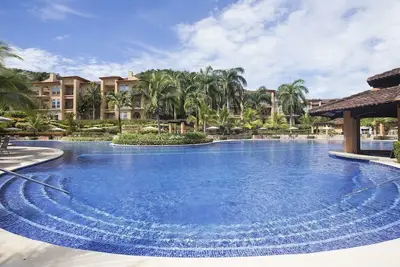 Image de Attention: pĂŞcheurs et chercheurs de soleil! Bella Vista, Los Suenos